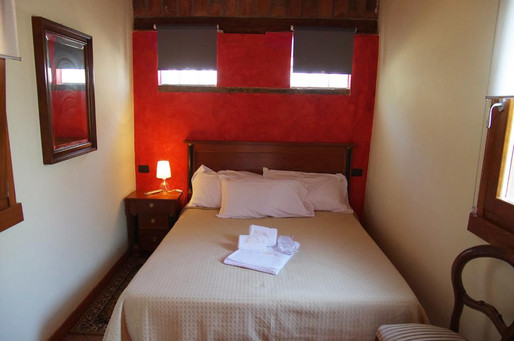 Agriturismo Casa Villi Solferino Eksteriør billede
